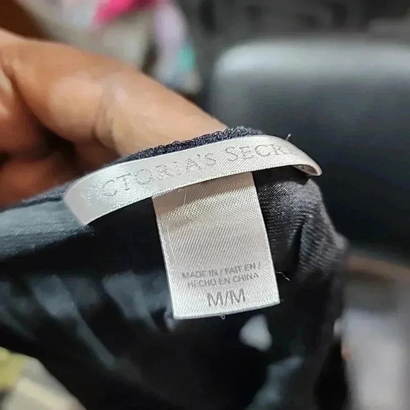 VICTORIA'S Secret Black Pleated Satin Mini Dress Night Gown. Size Medium - Picture 6 of 8